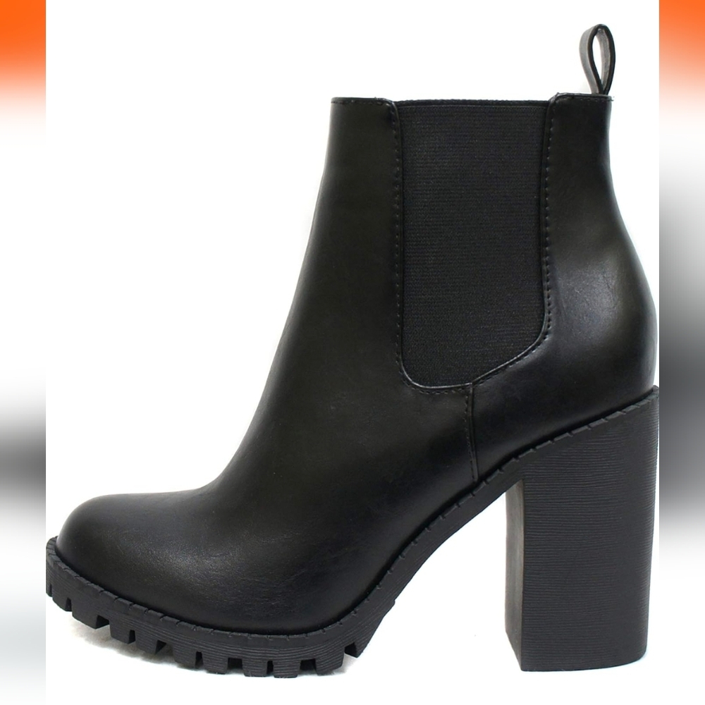 Black Chunky Heel Ankle Soda Boots